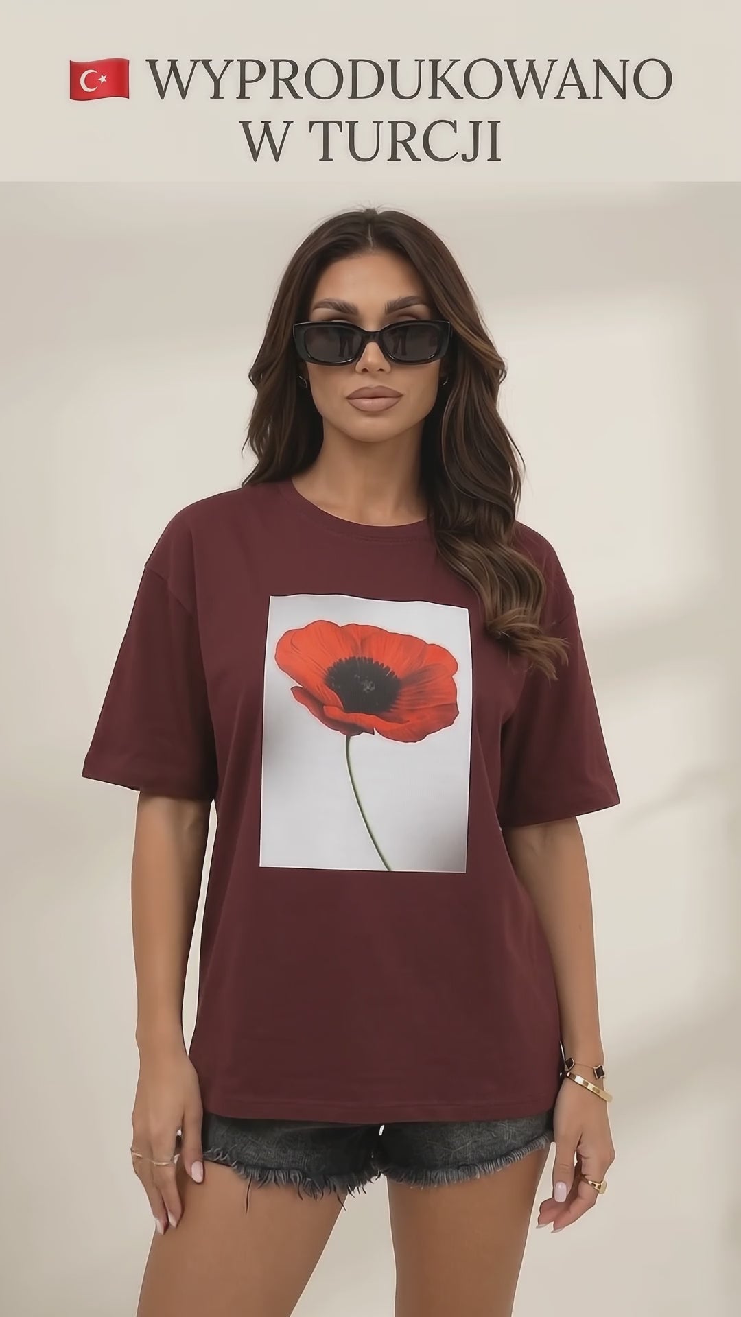T-shirt damski oversize z nadrukiem maku